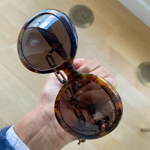 Ralph Lauren - Picture 3 of 3